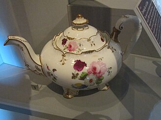 image of an old teapot